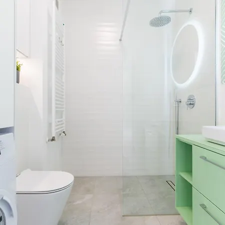 Apartament Turystyczna Z Widokiem Na Jezioro *