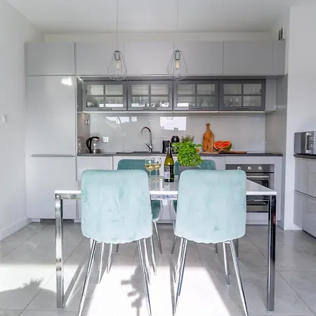 - Widok, Przy Plazy, Aquapark, Parking Podziemny, Winda, Netflix Apartment *