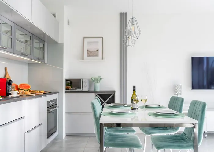 Apartament Turystyczna Z Widokiem Na Jezioro